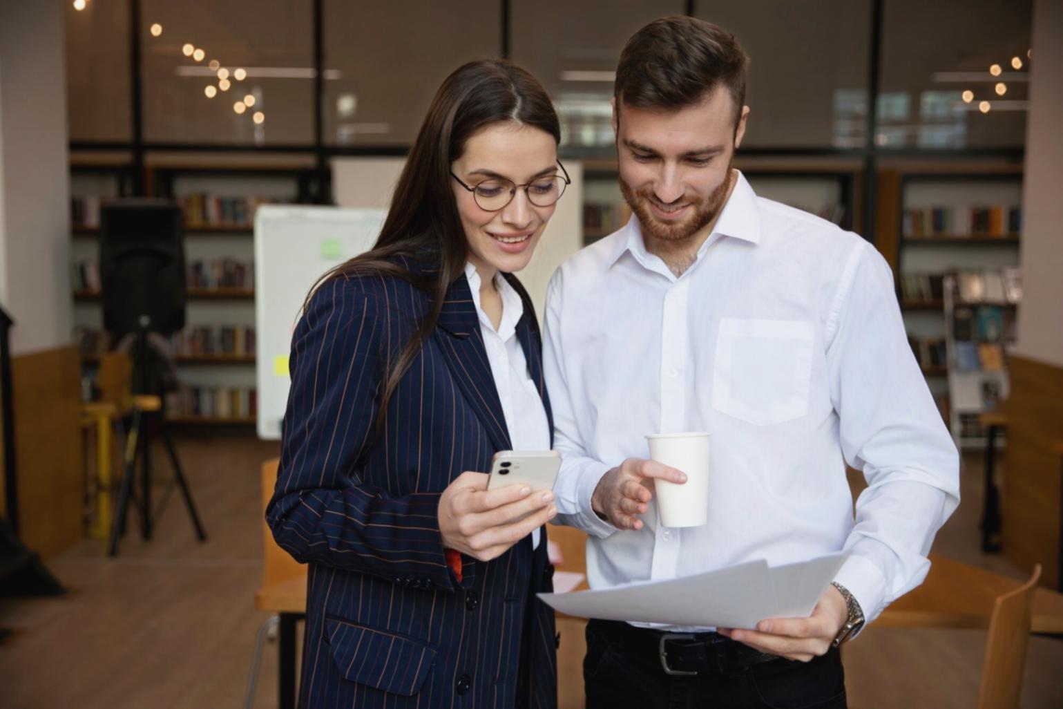 Collaboration avec entreprises technologiques